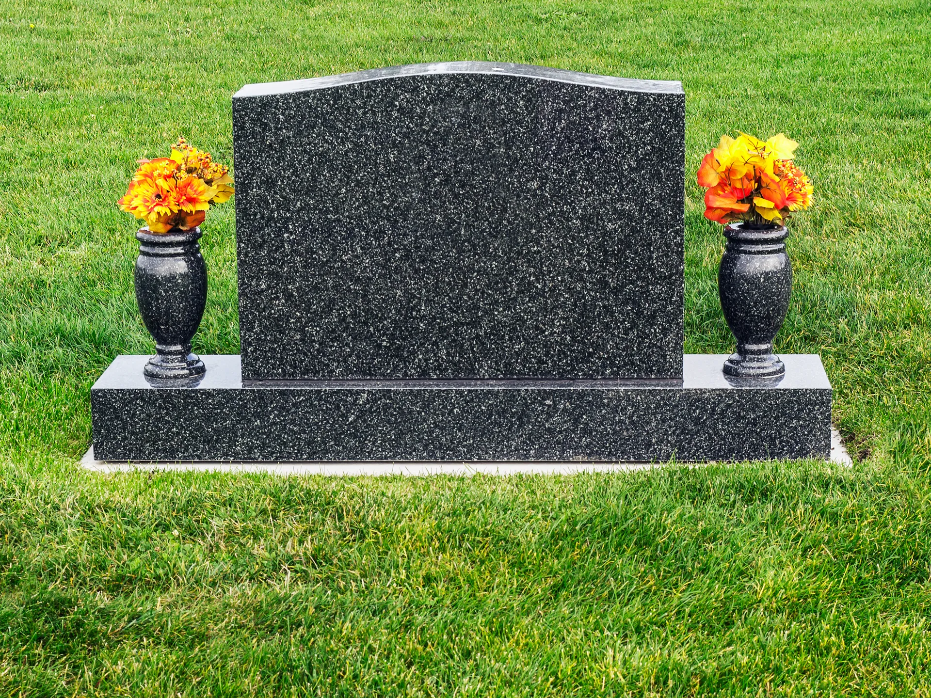 Granite tombstones supplier