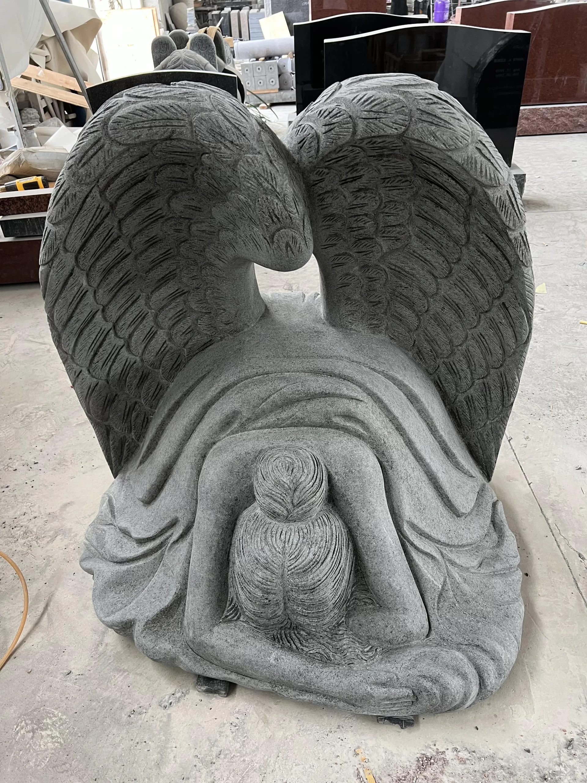 Hand Carved Kneeling Angel Headstone Black Granite Monument Statue 1